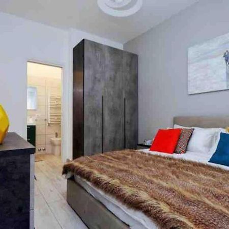 Vaticano Terrace: Brand New 2 Bedrooms 2 Bathrooms 로마 외부 사진